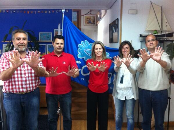 Miembros Fundación Ecomar con su presidenta Theresa Zabell, doble campeona olímpica y vicepresidenta del COE