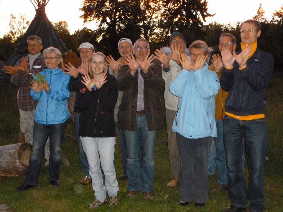 Und auch wir haben es gestern getan! Symbolisch setzen wir stellvertretend für unsere gesamte Ortsgruppe unser Schmetterlingszeichen für die Natura2000-Gebiete, weil ein europäisches Schutzgebietsnetz nicht nur im Großen, sondern auch für einzelne Ortsgruppen bedeutend ist.