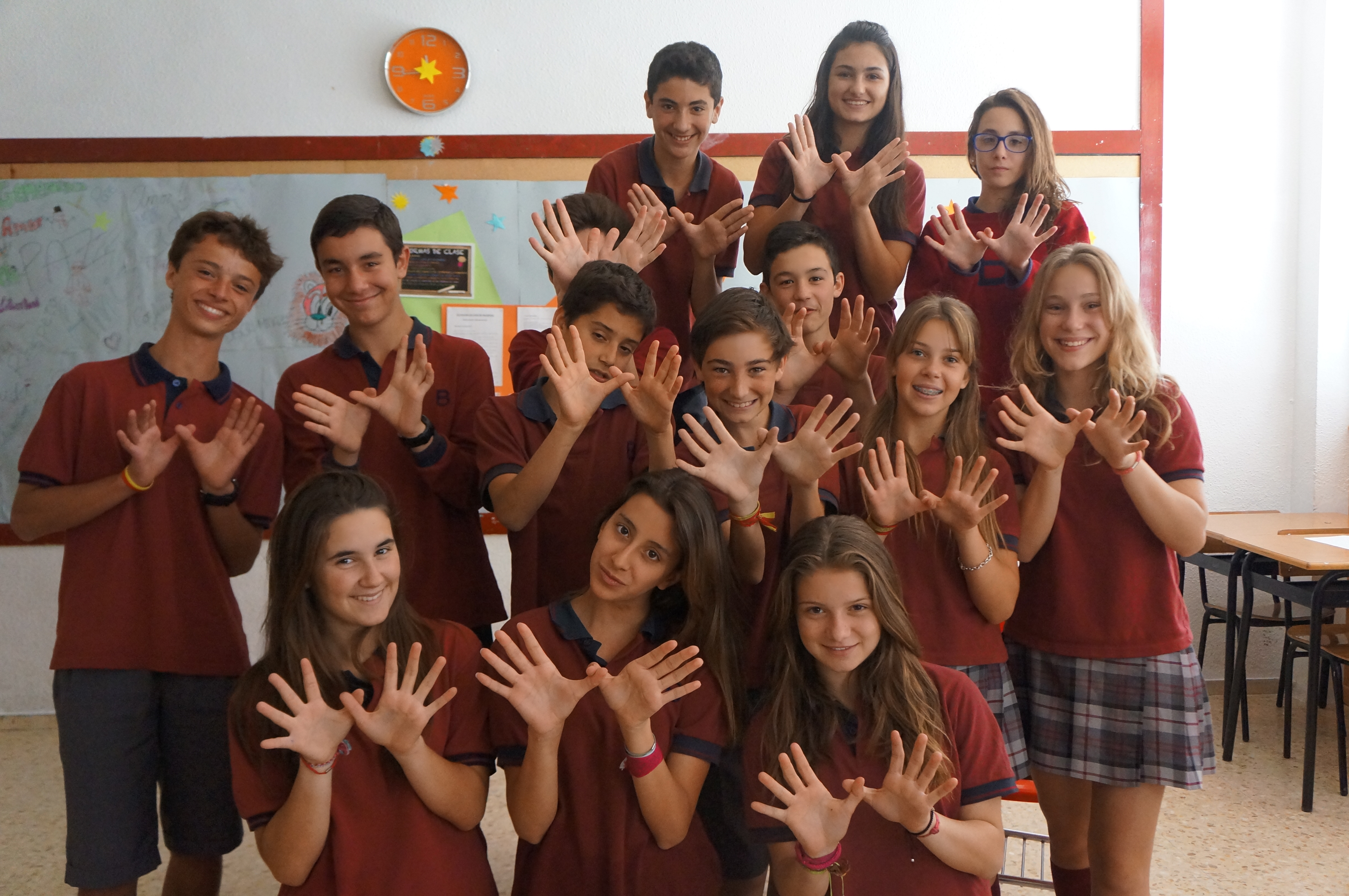 Clase de 2º ESO Colegio Británico de Aragón Clase de 2º ESO Colegio Británico de Aragón