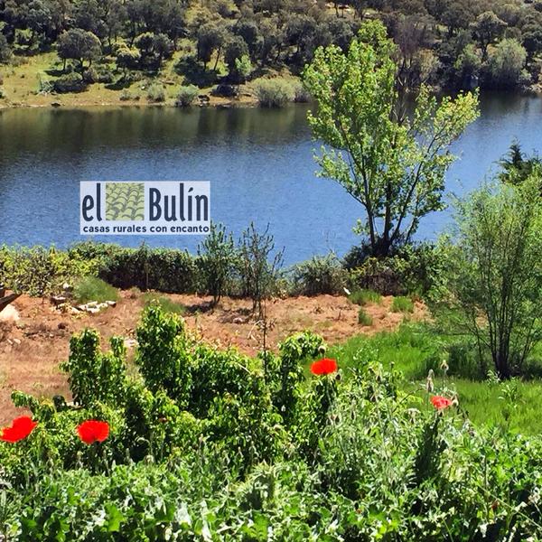 Twitter : @casaselbulin (ElBulín,CasasRurales)